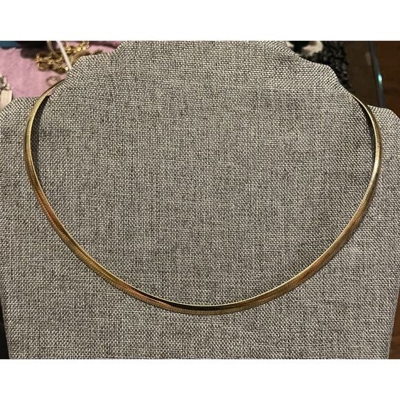 Unbranded Jewelry - Italy Signed UTC Sterling Silver Gold Vermeil Omega Band 18” Necklace Well made